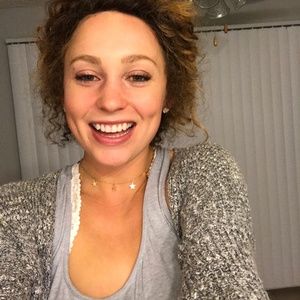 Meet your Posher, Bailey